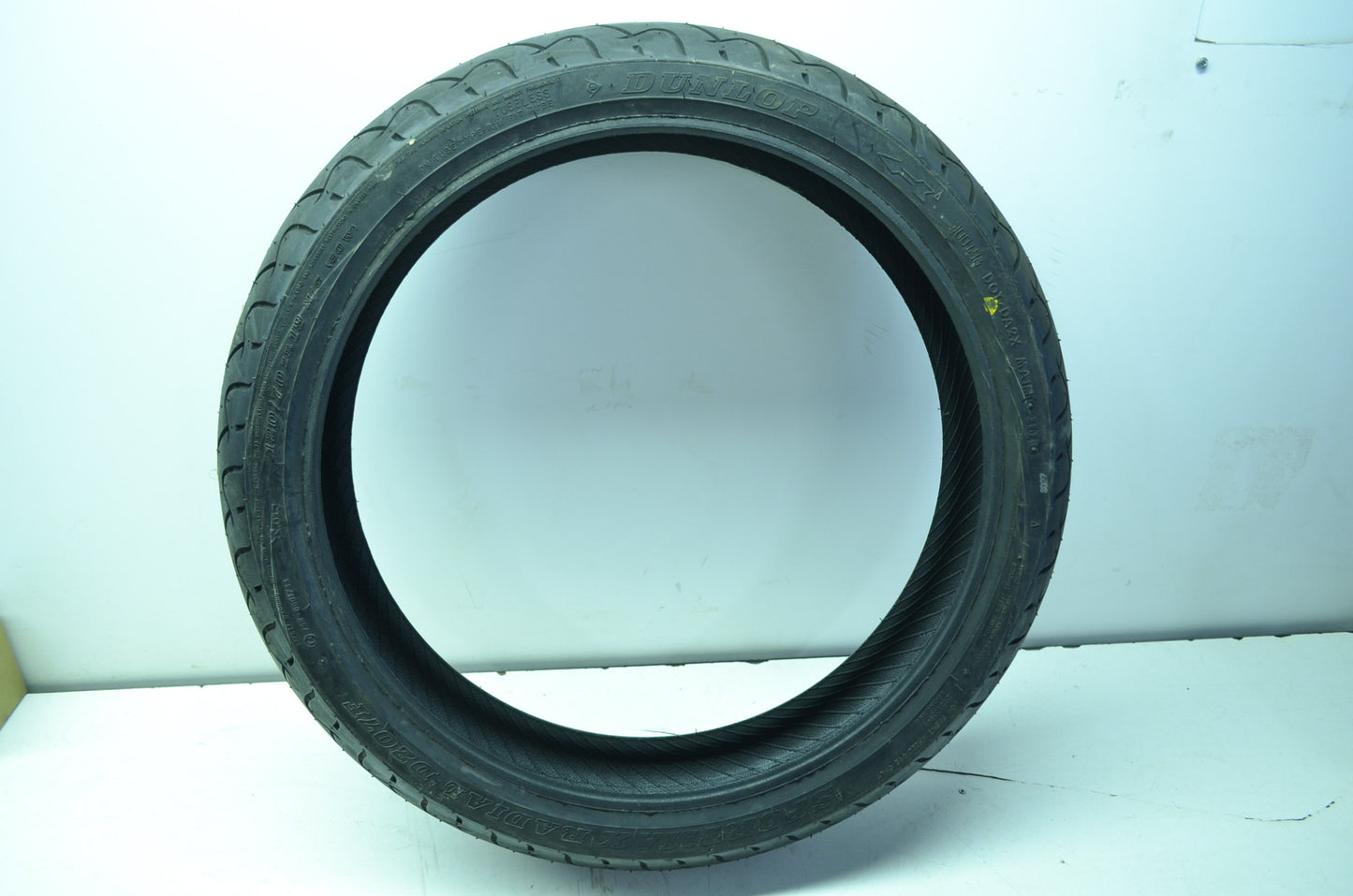 Motorcycle Harley Davidson Front Tire 120/70zR19 NOS
