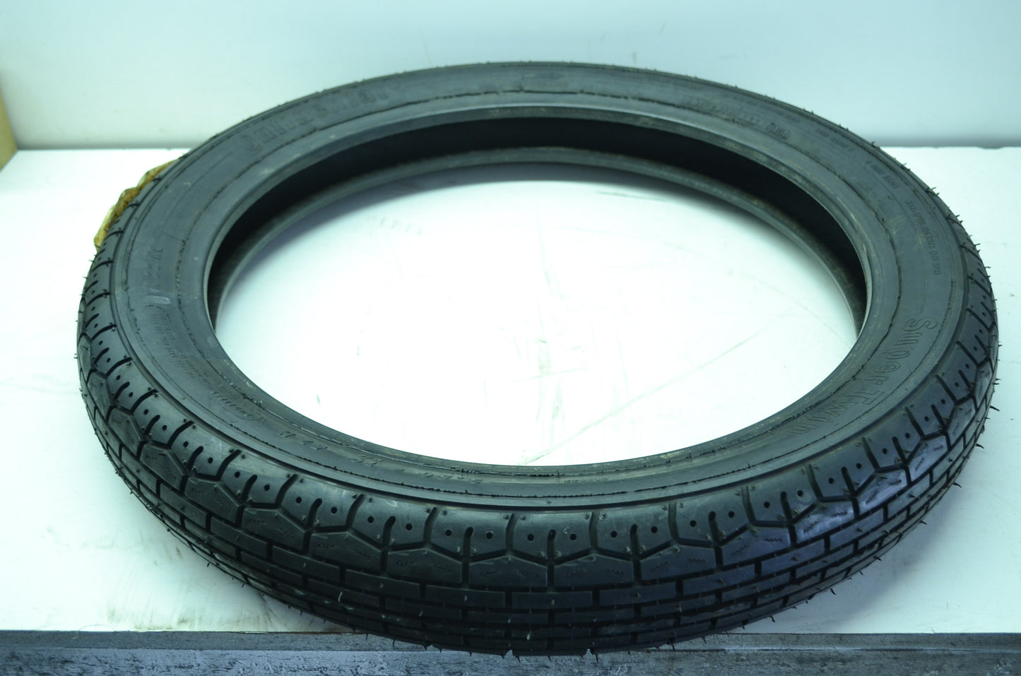Harley Davidson Motorcycle Tire Super Twin NOS