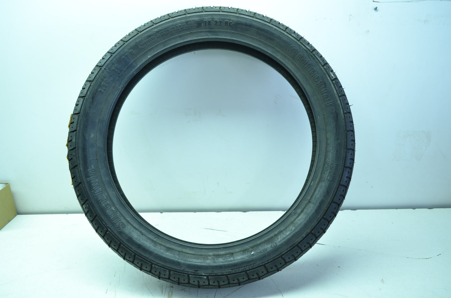 Harley Davidson Motorcycle Tire Super Twin NOS