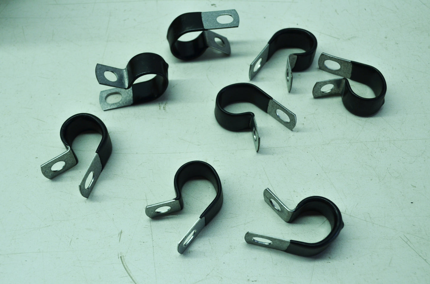 OEM Harley-Davidson 27018-85 Fuel Tank Clamp .75 ID Qty 8 NOS
