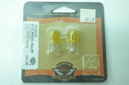 OEM Harley-Davidson 75192-01 Bulb Type T-3 1/4 #158 Yellow NOS
