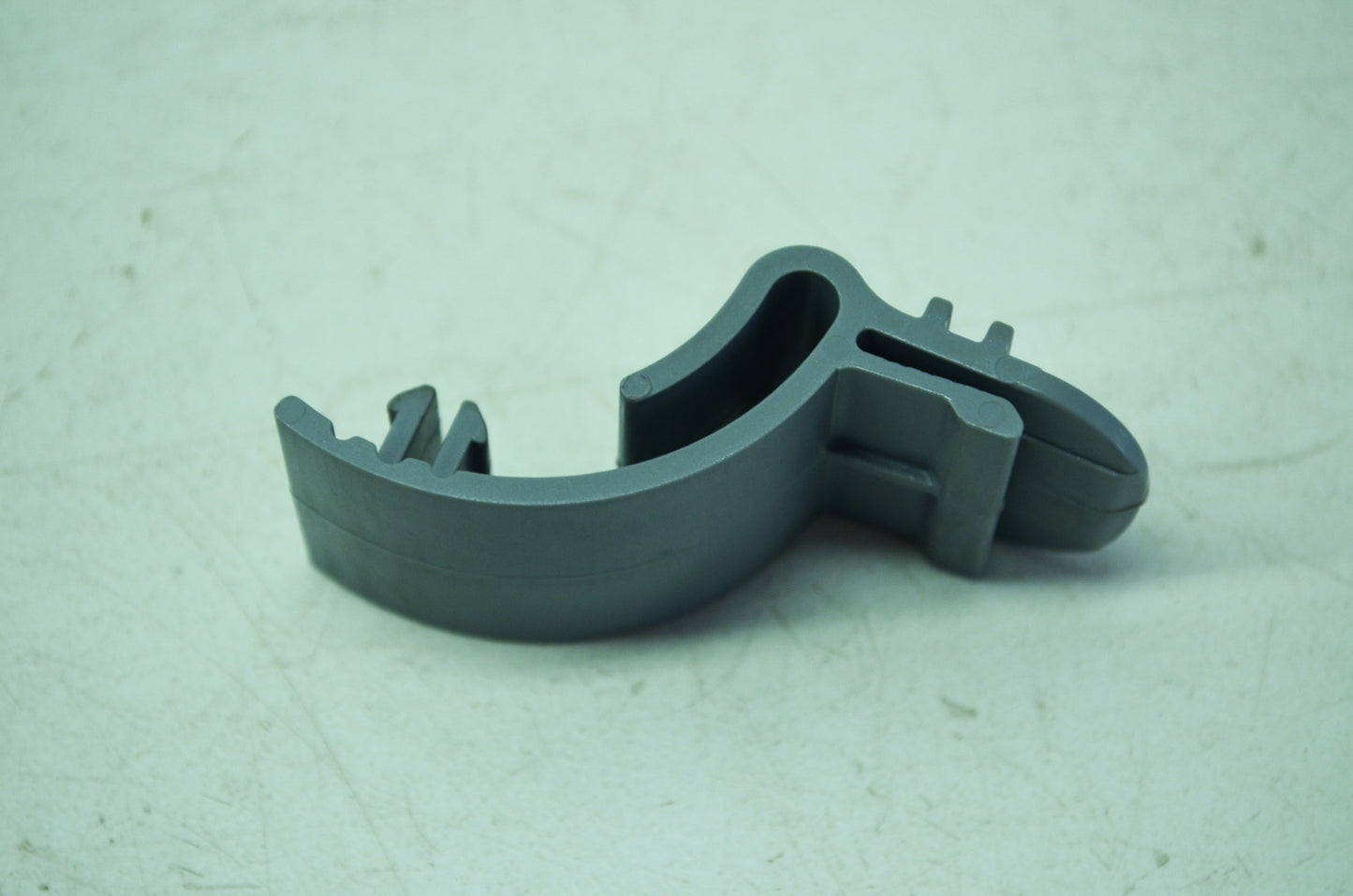 Left rear Side Cover Mounting Clip NOS