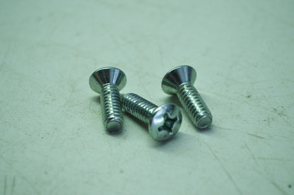 OEM Harley-Davidson 2356 Oval Head Machine Screw Qty 3 NOS