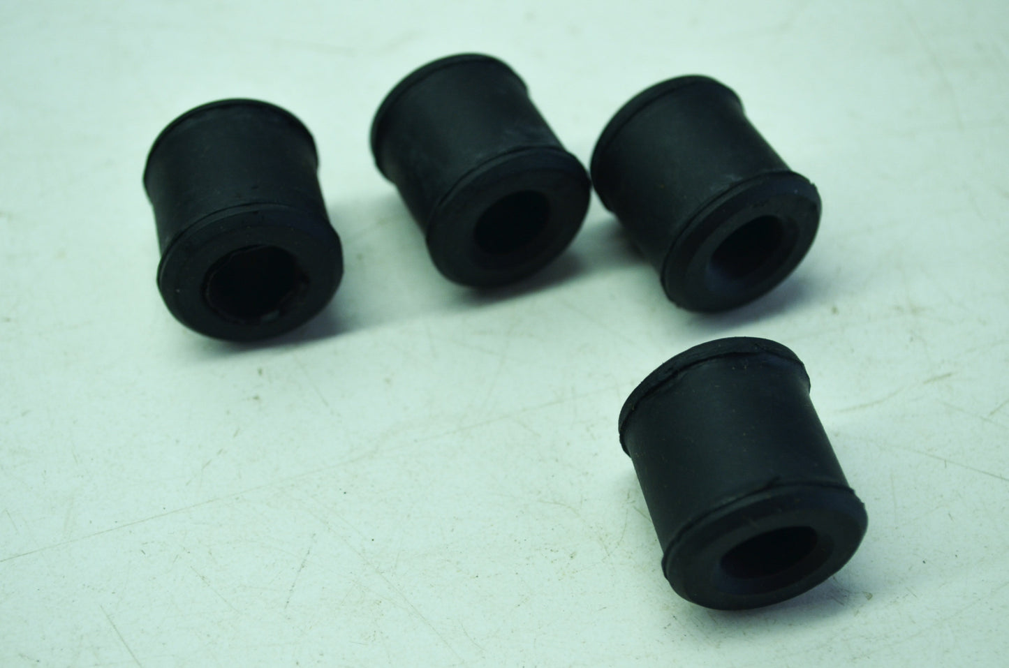 OEM Harley-Davidson 65541-79 Grommet Qty 4 NOS