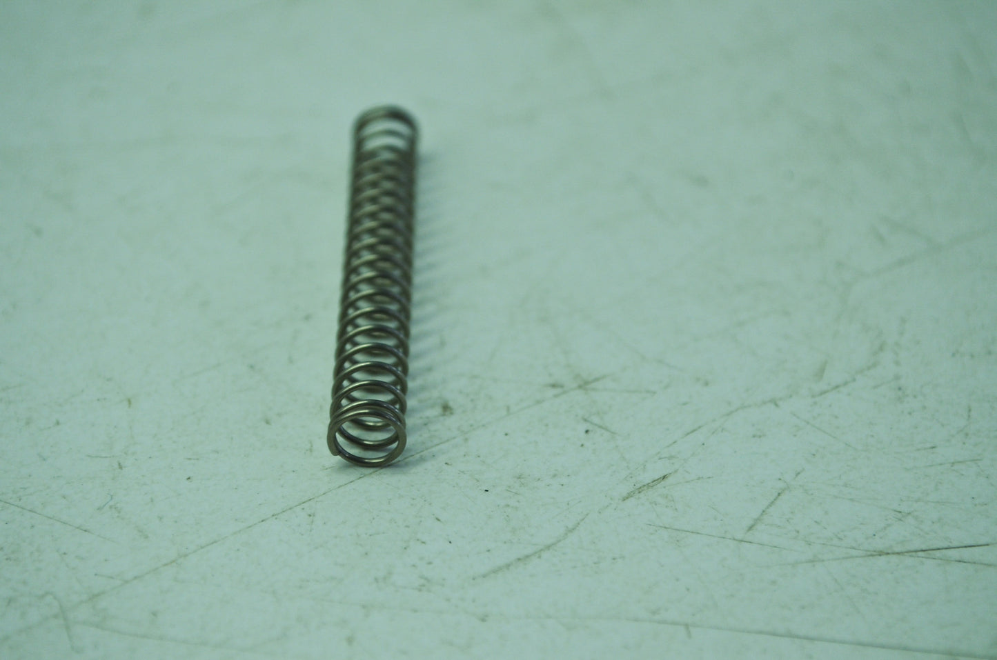OEM Harley-Davidson 27123-89 Accelerator Pump Spring NOS