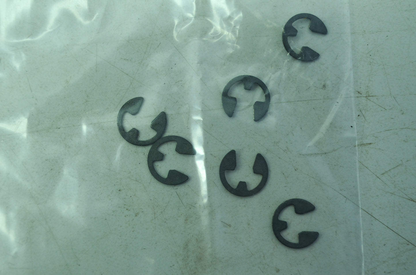 OEM Harley-Davidson 42369-79 Retaining Ring Qty 6 NOS