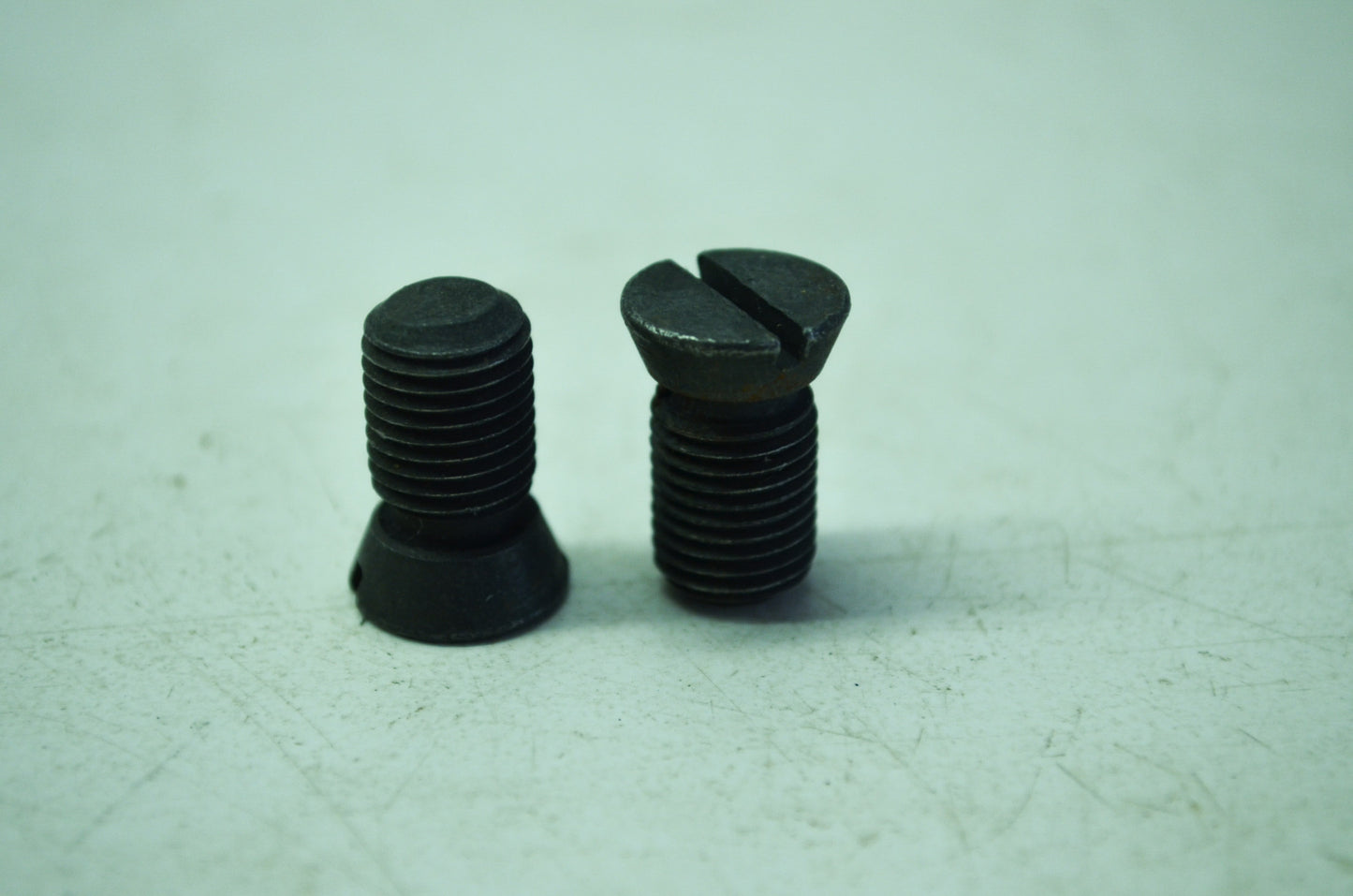 Pole Shoe Screws Qty 2 NOS