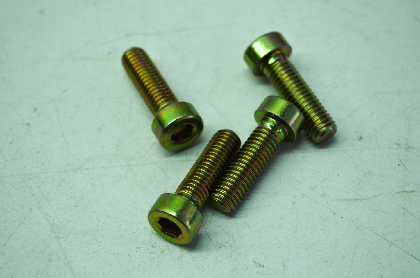 OEM Harley-Davidson 46520-01 Socket Bolt Qty 4 NOS