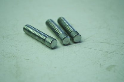 OEM Harley-Davidson 42461-80 Stud Qty 3 NOS