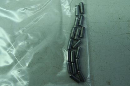 OEM Harley-Davidson 9161 Roller Qty 17 NOS