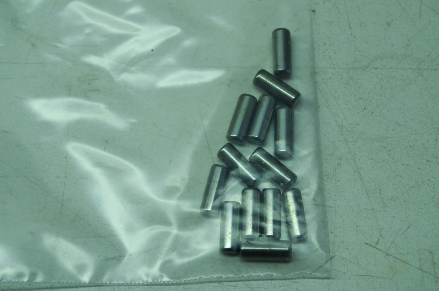 OEM Harley-Davidson 9161 Roller Qty 13 NOS