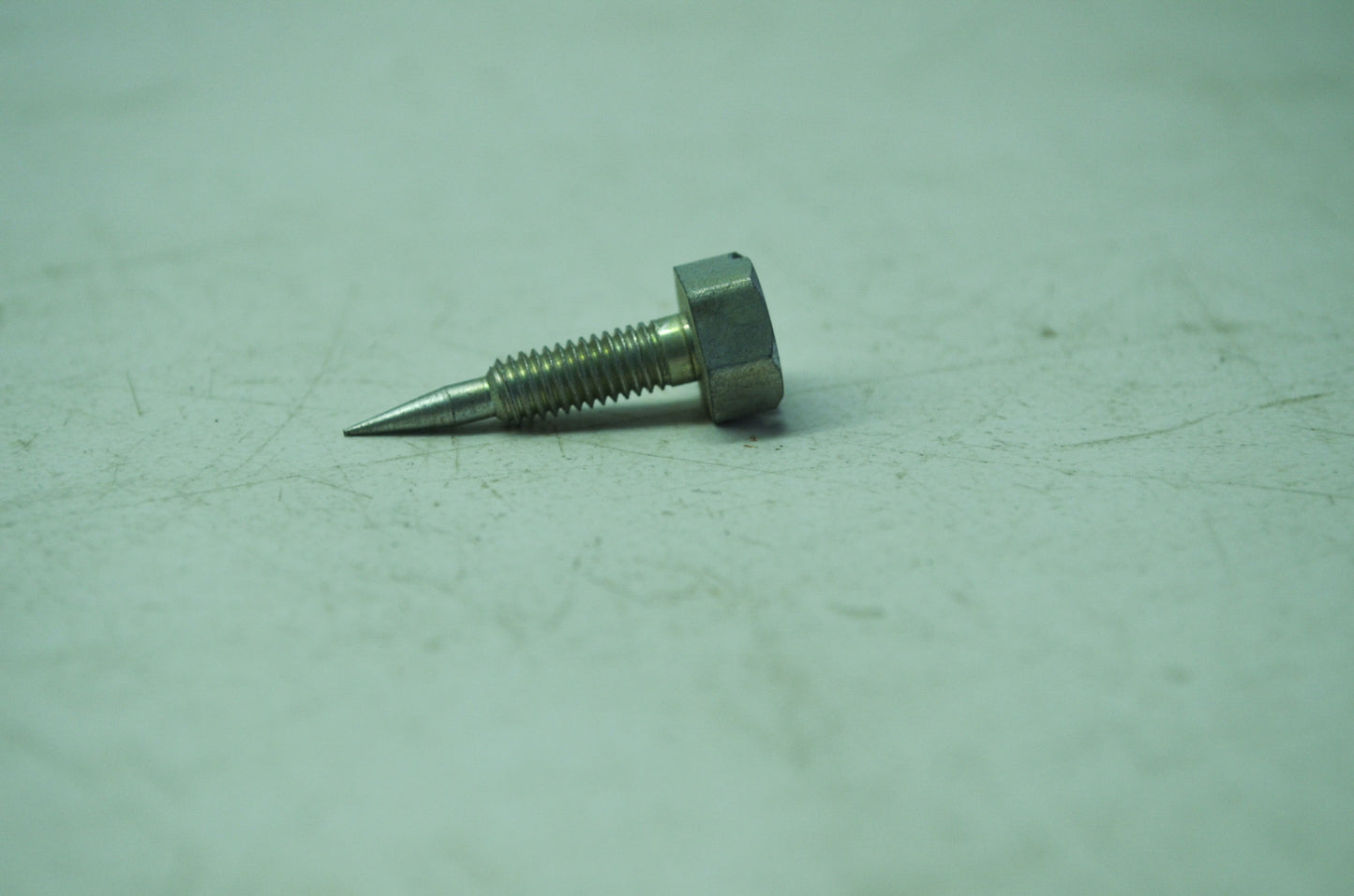 Idle Screw NOS