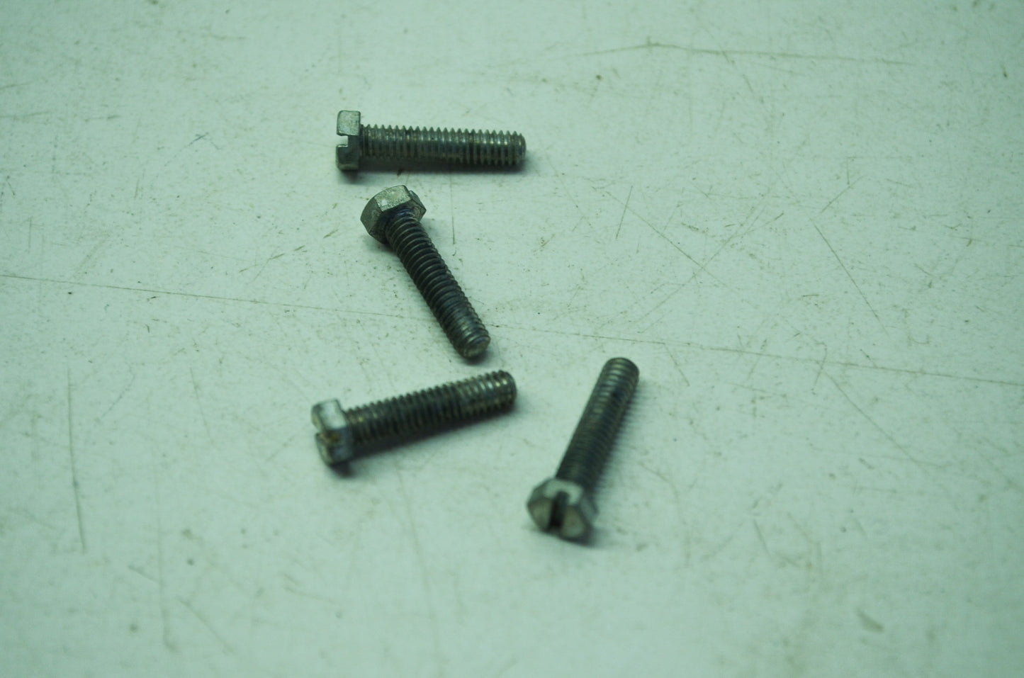 OEM Harley-Davidson 27271-71 Stop Screw Qty 4 NOS