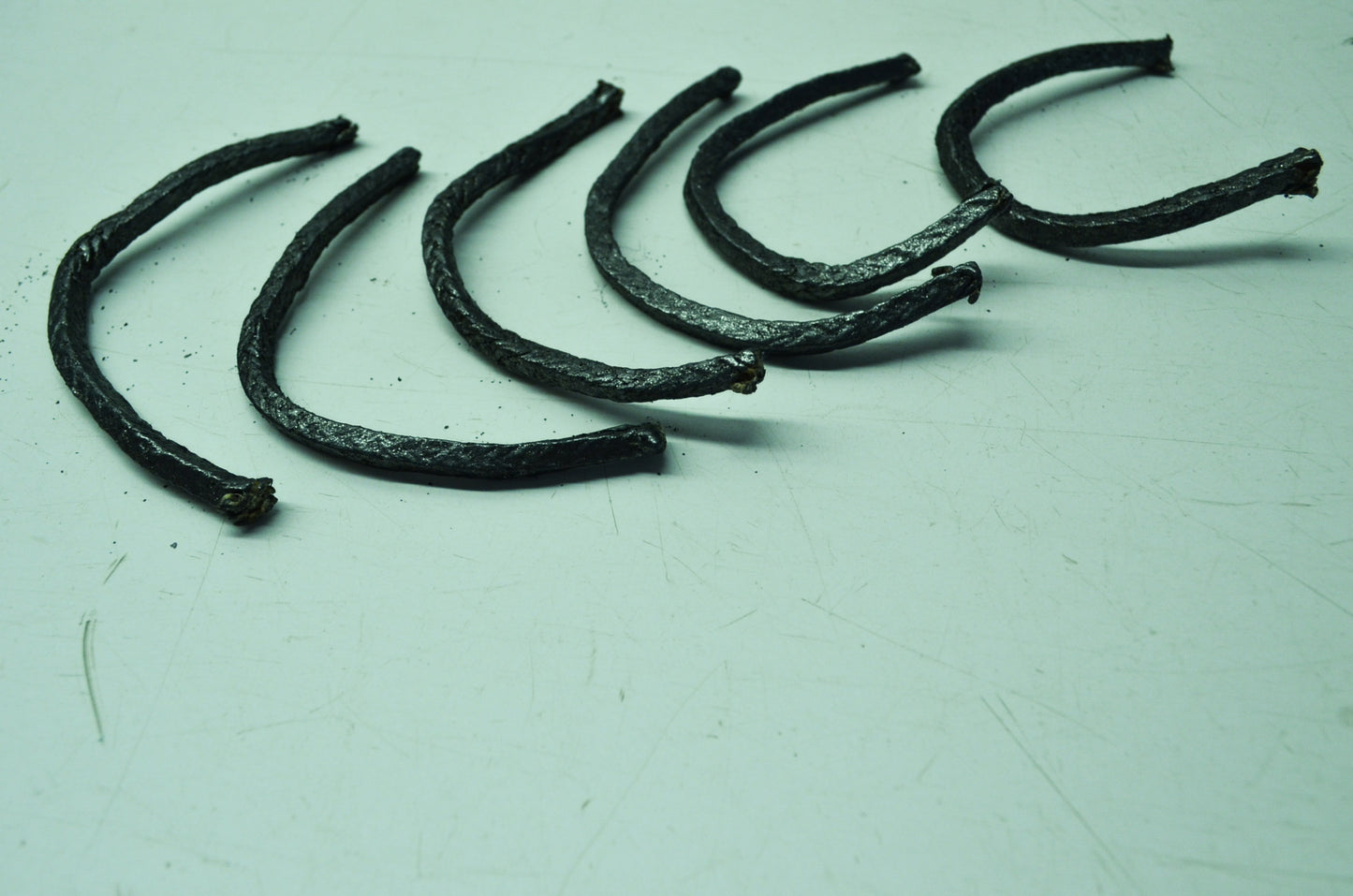 OEM Harley-Davidson 25414-79 Rear Chain Seal Qty 5 NOS