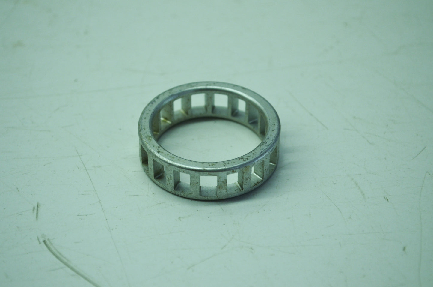 Retainer NOS
