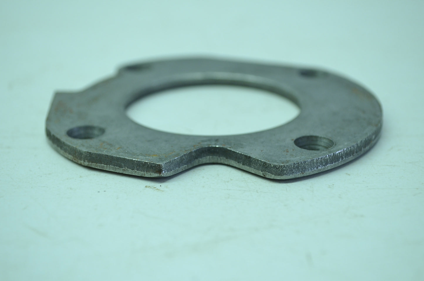 Retaining Plate NOS