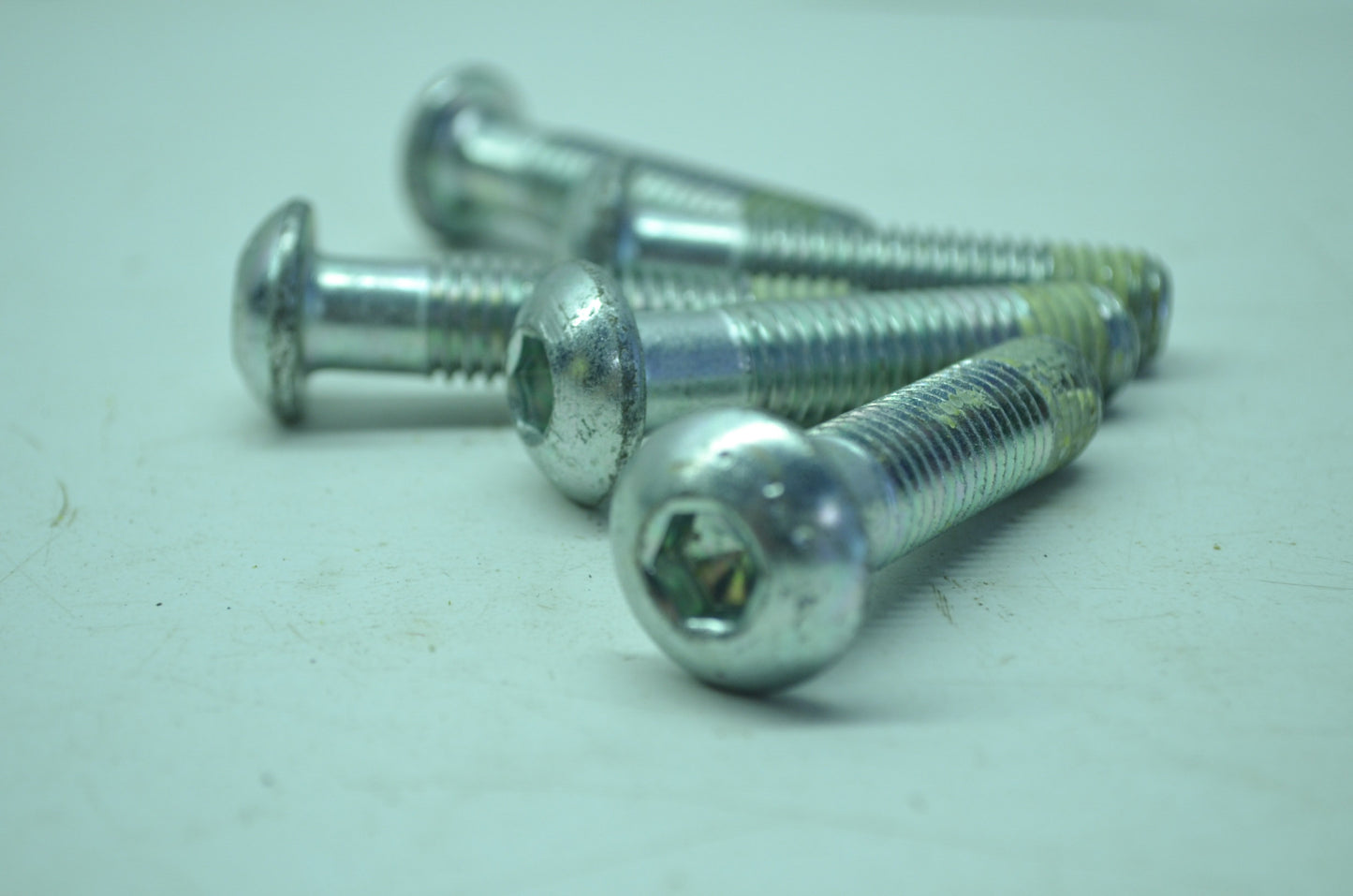 OEM Harley-Davidson 3820 Torx Recess Button Head Screw Qty 5 NOS