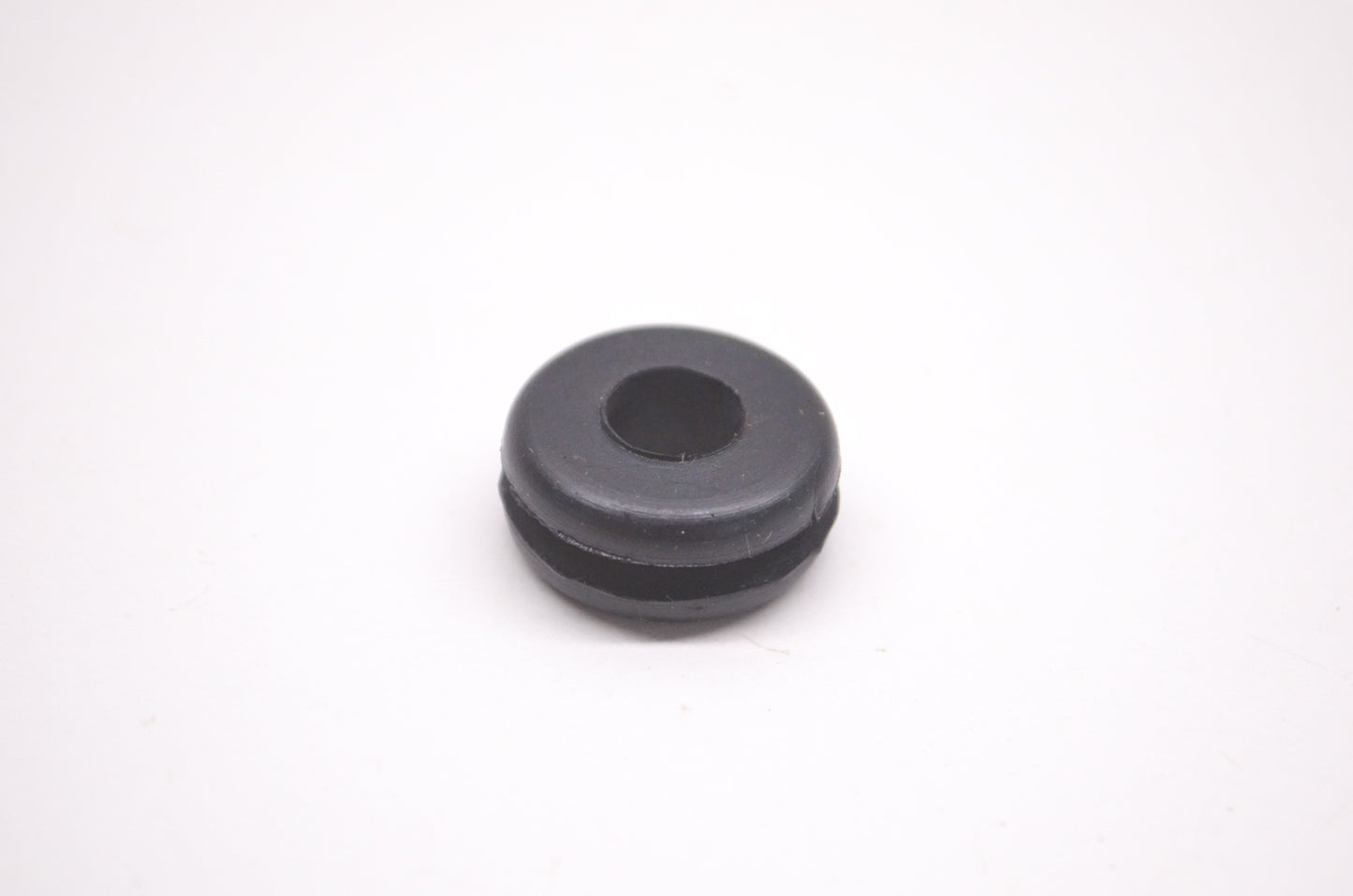 New OEM Arctic Cat 1623-156 Grommet 3/8(ID)-7/8(OD) NOS