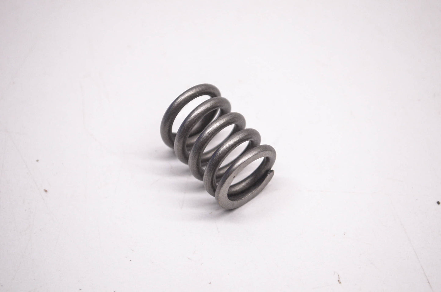 New OEM Kawasaki 92081-1680 Clutch Spring NOS