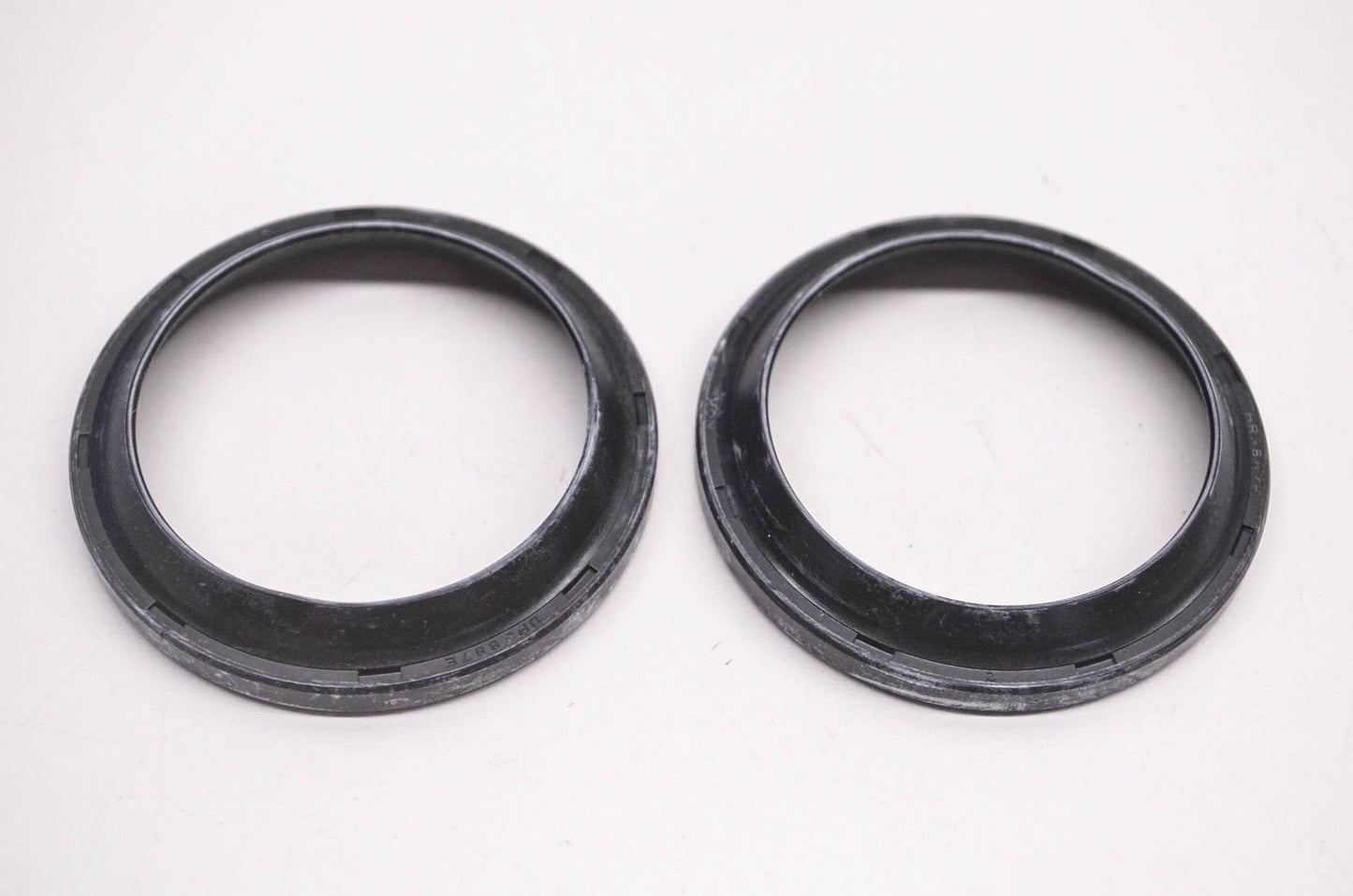 New OEM Kawasaki 92093-1281 Seals Qty 2 NOS