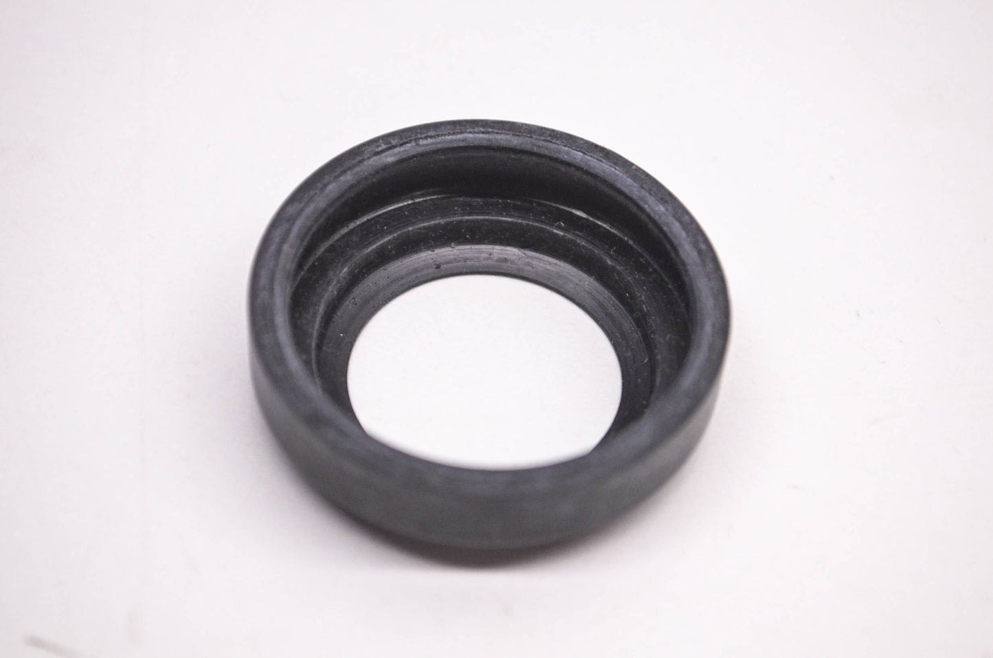 New OEM Kawasaki 92093-1004 Oil Seal NOS