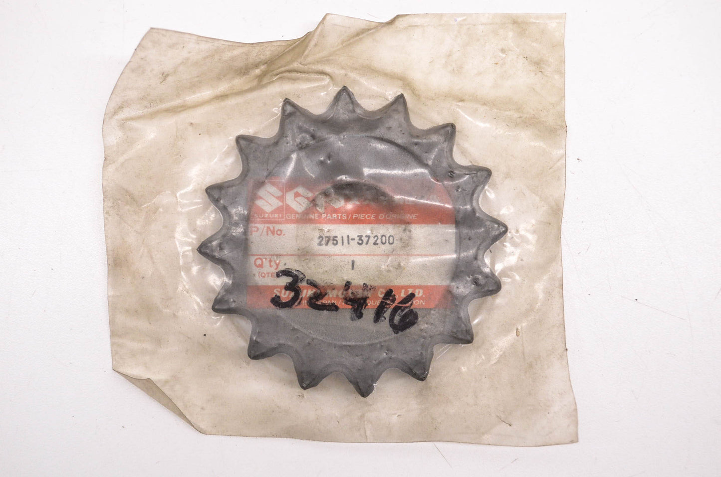 New OEM Suzuki 27511-37200 Engine Sprocket NOS