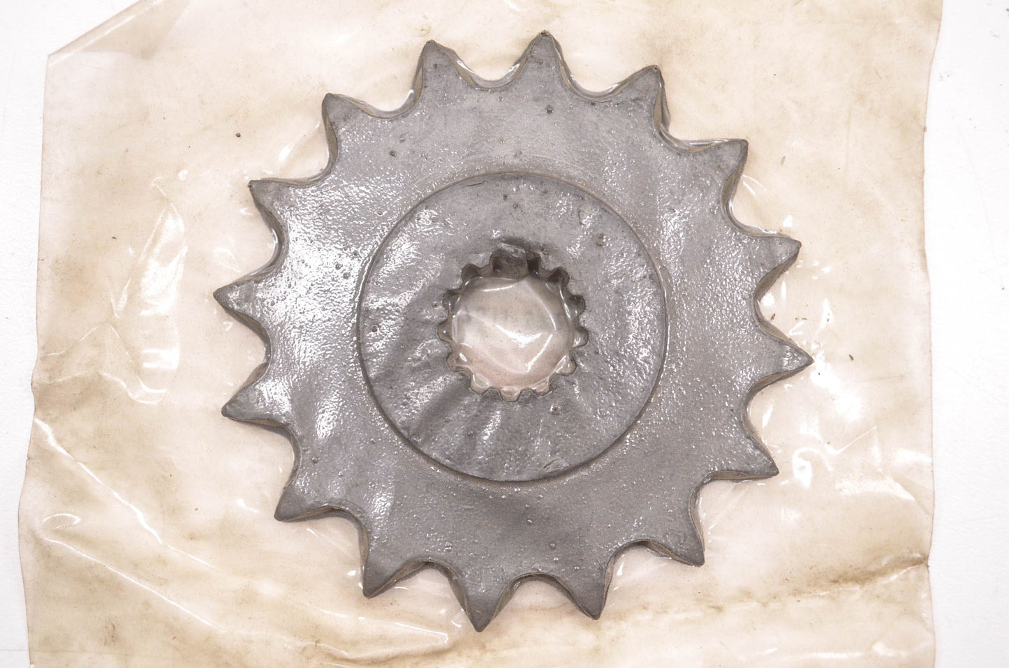 New OEM Suzuki 27511-37200 Engine Sprocket NOS