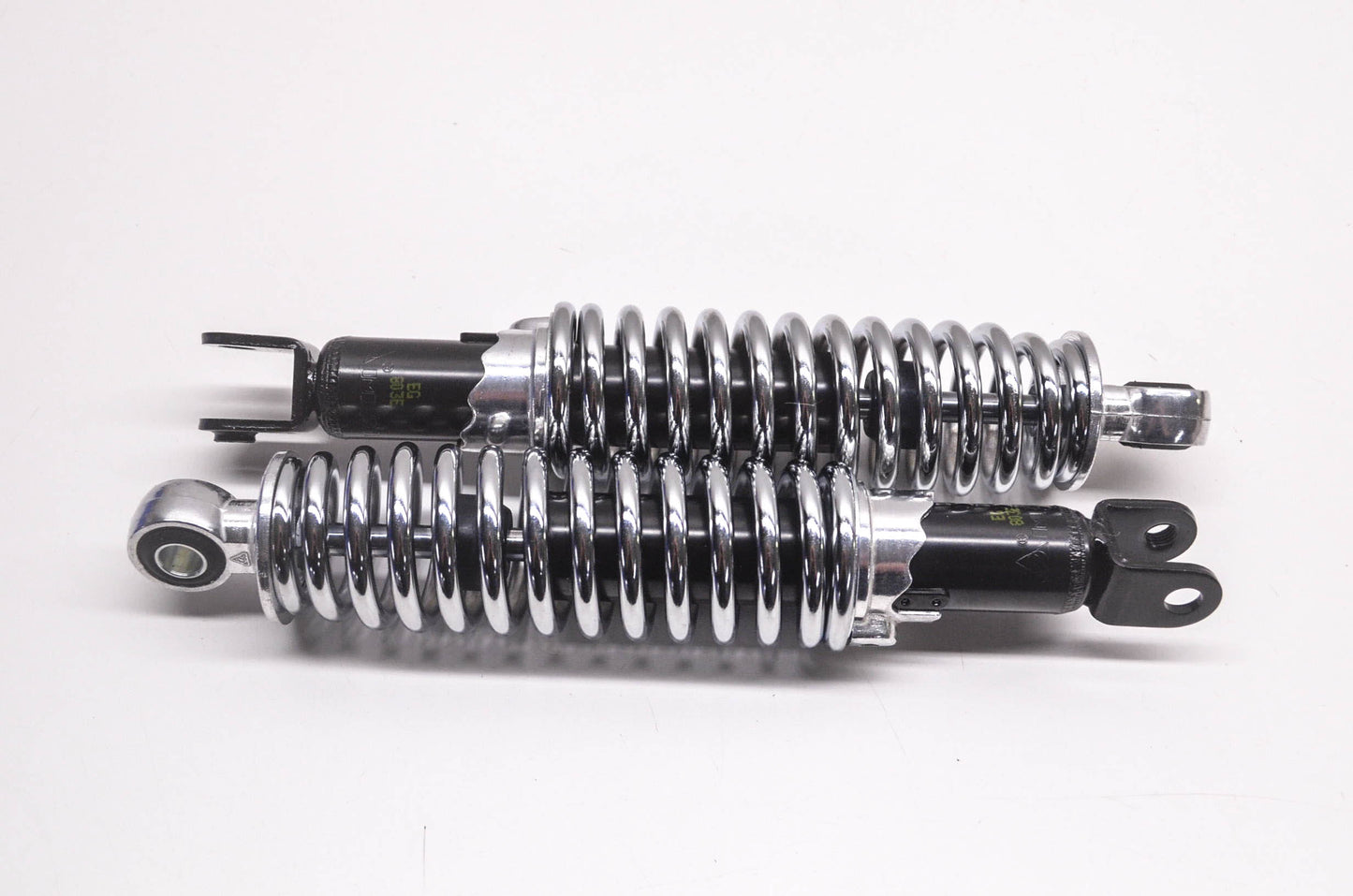 Emgo 17-05697 Shock Absorber Set NOS