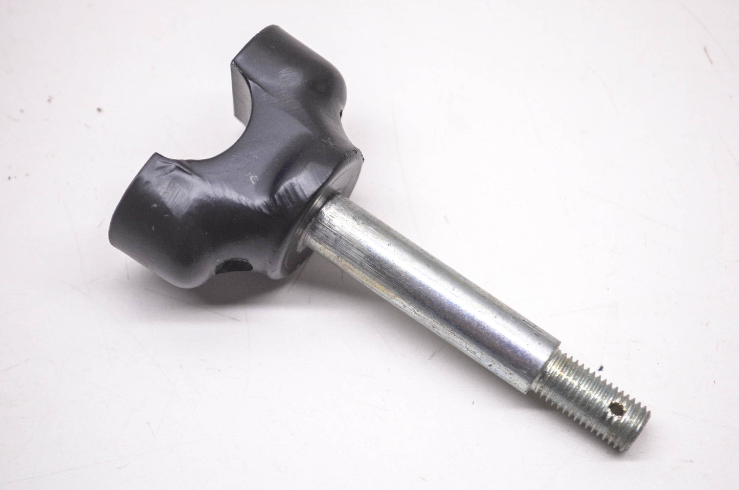 New OEM Kawasaki 46012-010 Lower Handlebar Holder NOS