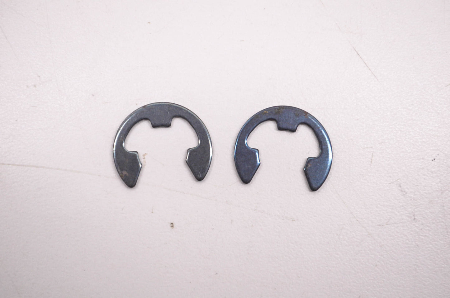 New OEM Kawasaki 482J0100 Circlip 10mm Qty 2 NOS