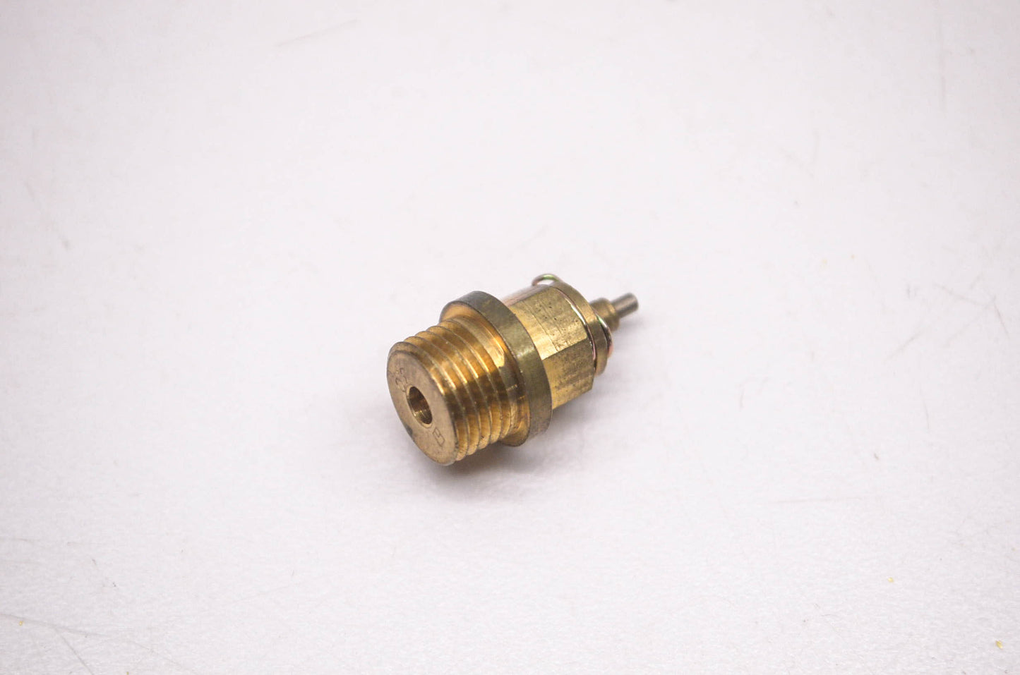 New OEM Kawasaki 16030-1015 Float Valve NOS