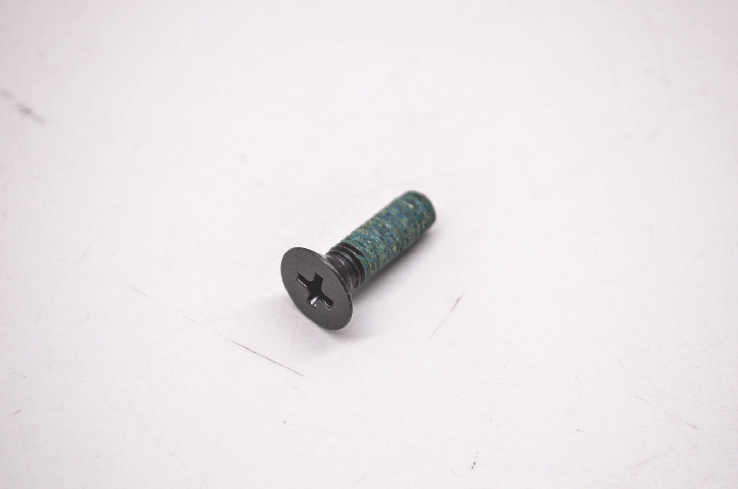 New OEM Kawasaki 92009-1305 Screw 5x16 NOS