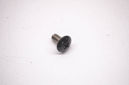 New OEM Kawasaki 92009-1651 Screw NOS