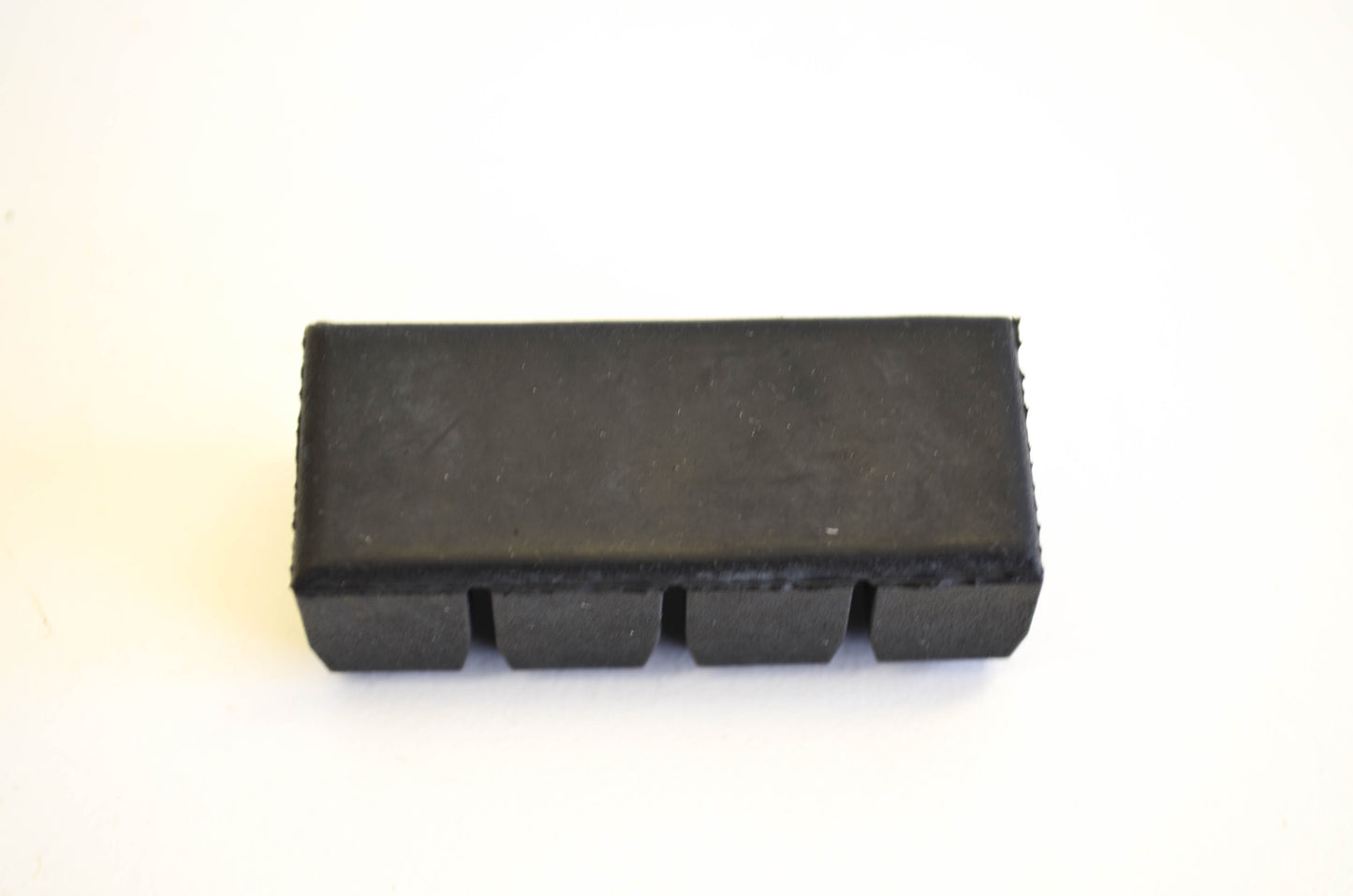 New OEM Yamaha 3R6-11162-00 Absorber NOS