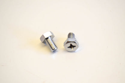 New OEM Kawasaki 92001-137 Bolt Qty 2 NOS