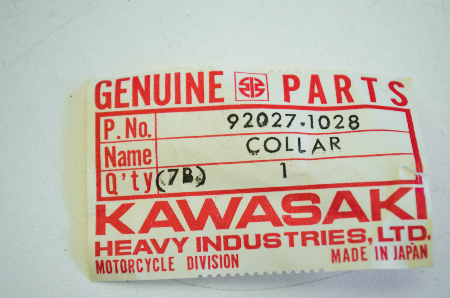 New OEM Kawasaki 92027-1028 Front Wheel Hub Bearing Collar NOS