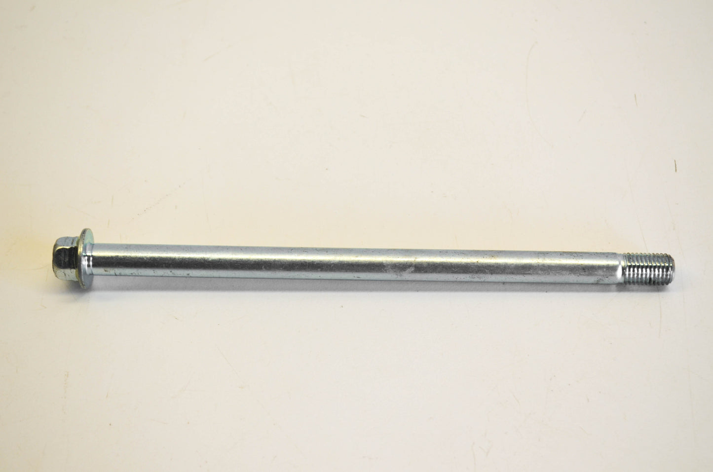 New OEM Kawasaki 41068-039 Front Wheel Axle Bolt NOS