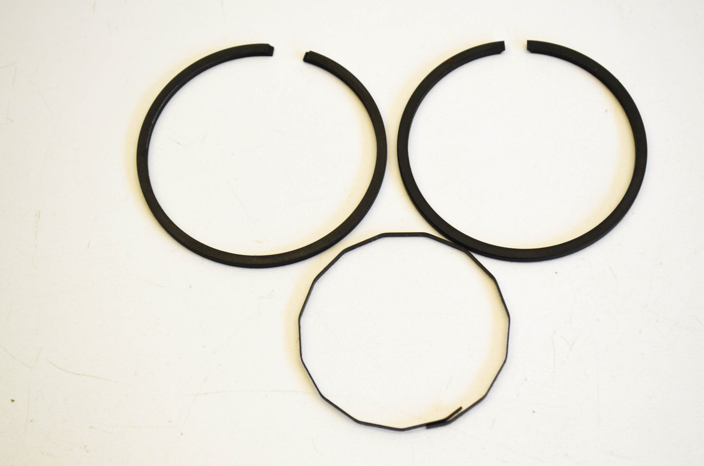 New OEM Kawasaki 3000-310 Piston Ring Kit NOS