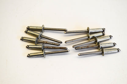 New OEM Arctic Cat 8060-690 Rivets Qty 10 NOS
