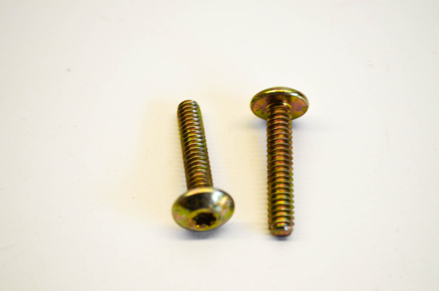 New OEM Arctic Cat 8017-402 Machine Screw QTY 2 NOS