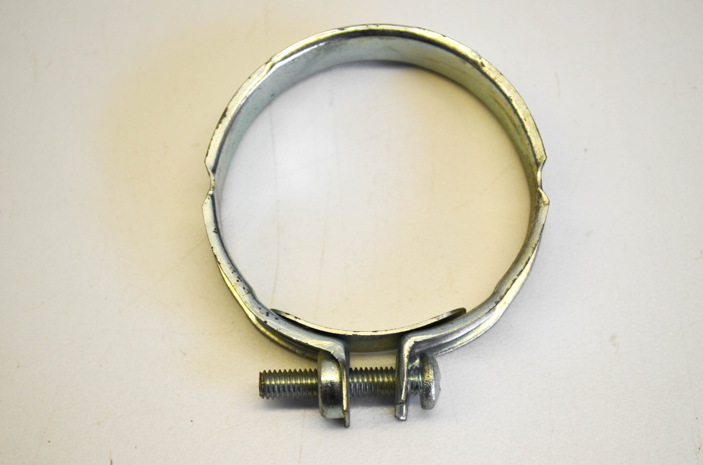 New OEM Arctic Cat 0109-709 Carburetor Mounting Clamp NOS