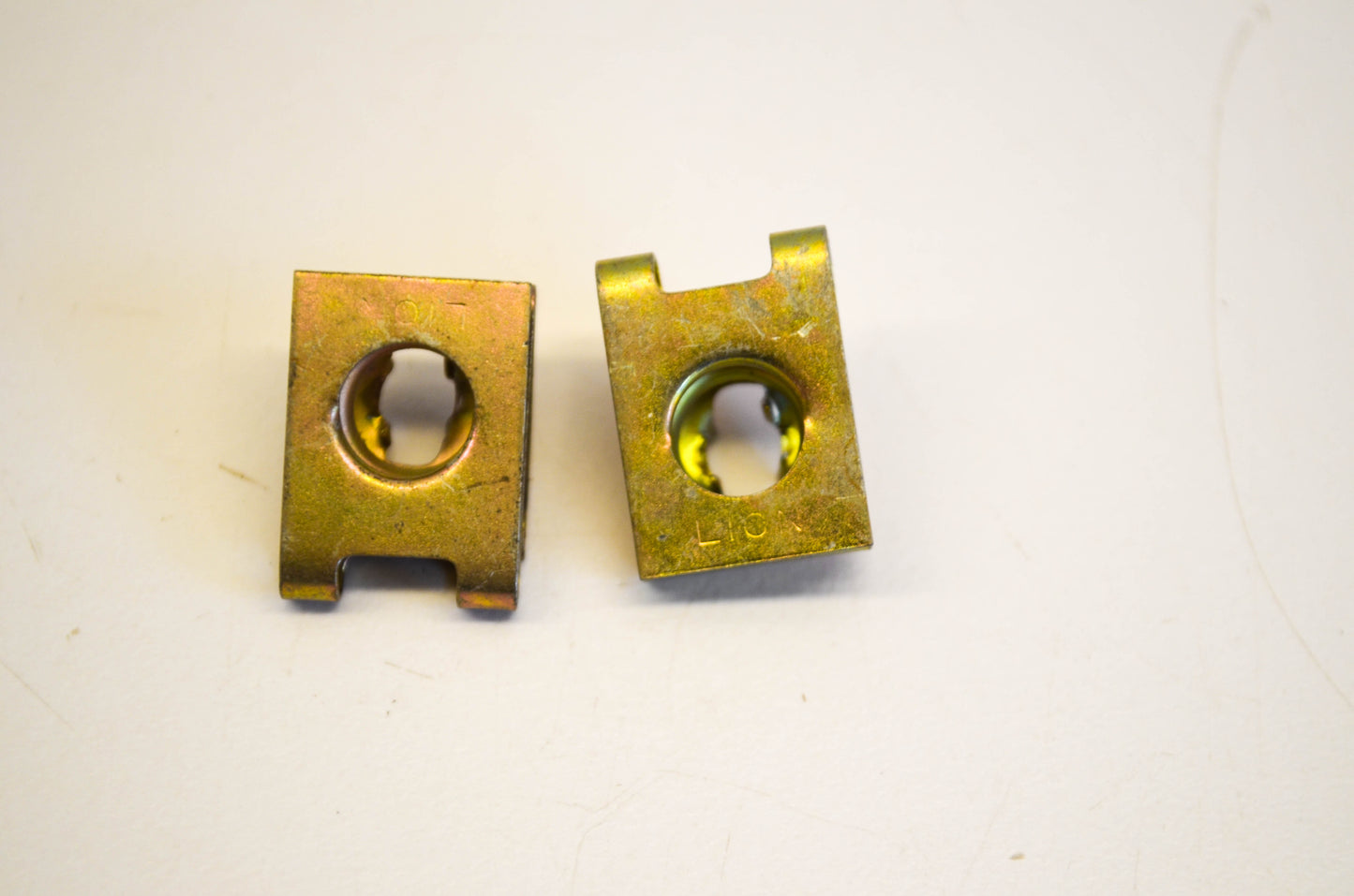 New OEM Arctic Cat 0123-210 Receptacle Clip Qty 2 NOS