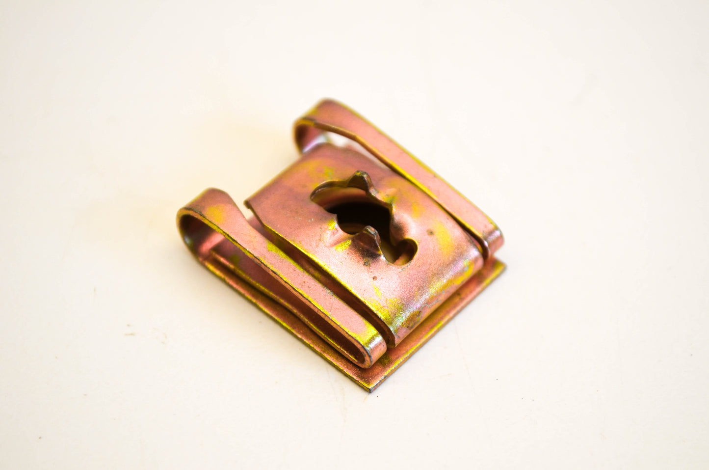 New OEM Arctic Cat 0123-214 Receptacle Clip NOS