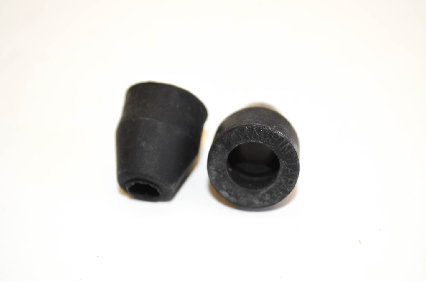New OEM Arctic Cat 3000-193 Spark Plug Wire Grommet Qty 2 NOS