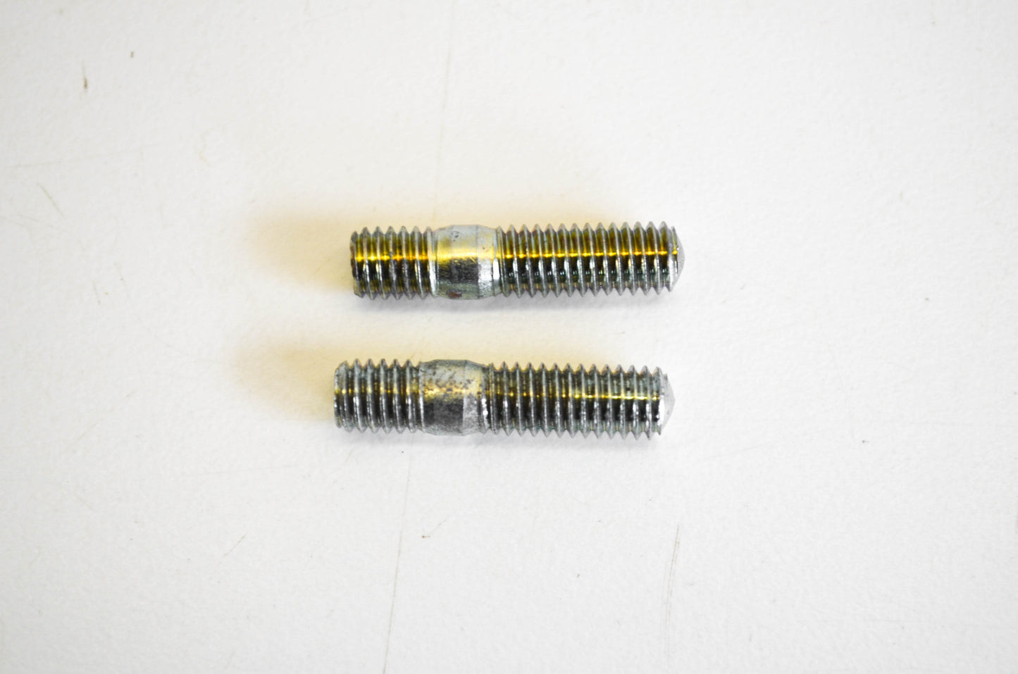 New OEM Arctic Cat 3001-098 Head Bolt Qty 2 NOS