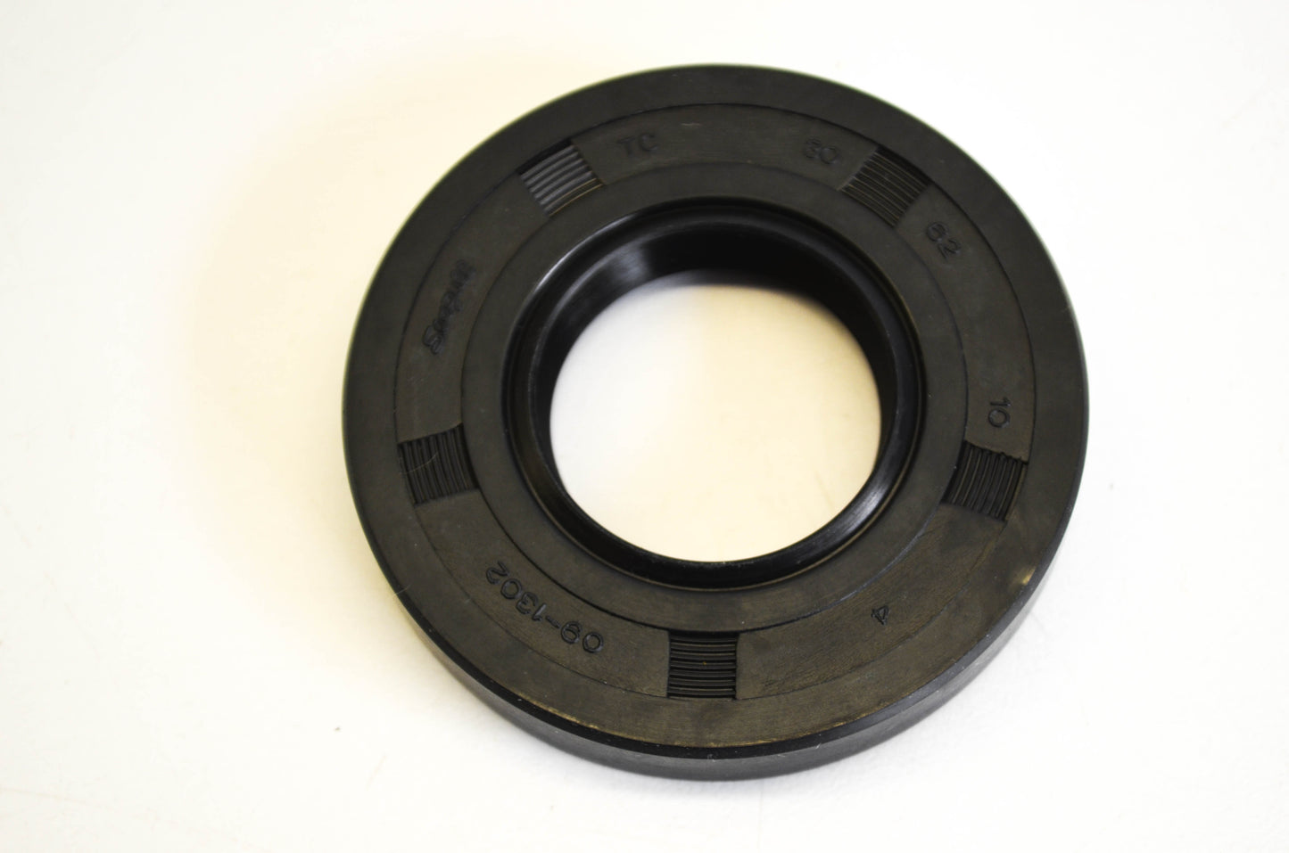 New OEM Arctic Cat 3000-154 Oil Seal NOS