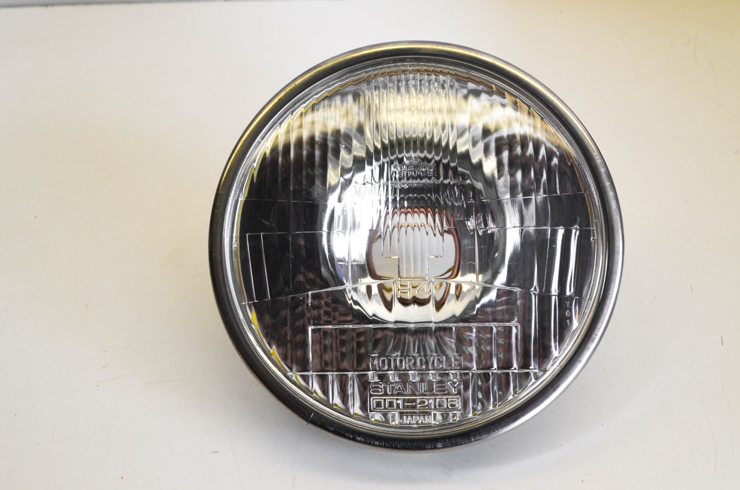 New OEM Suzuki 35121-33230 Head Lamp NOS