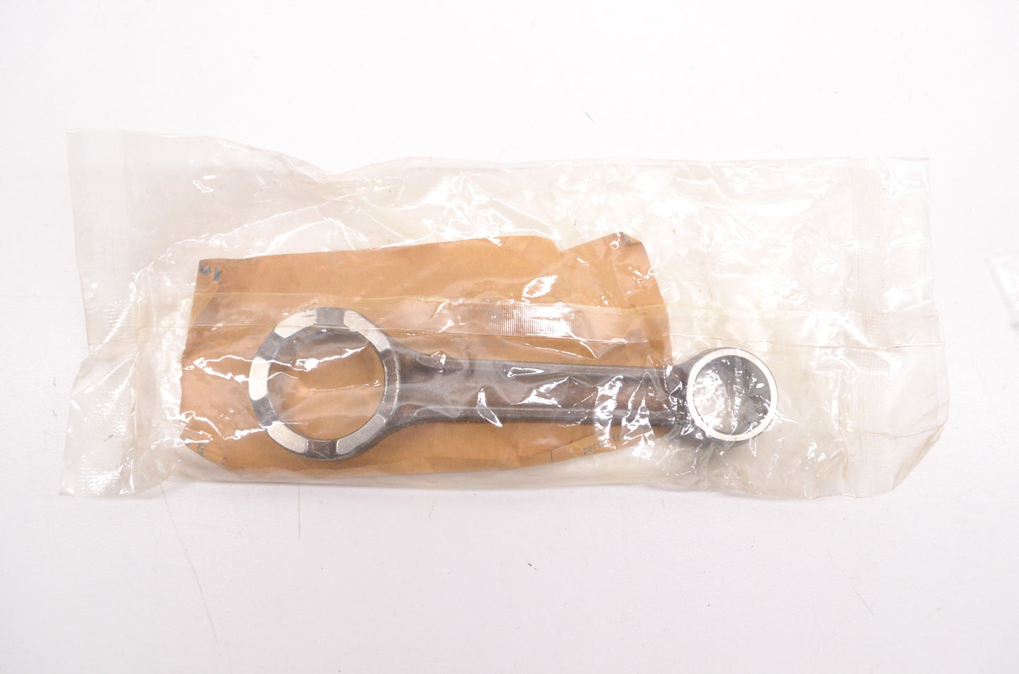 New OEM Yamaha 4PE-11651-01-00 Connecting Rod NOS