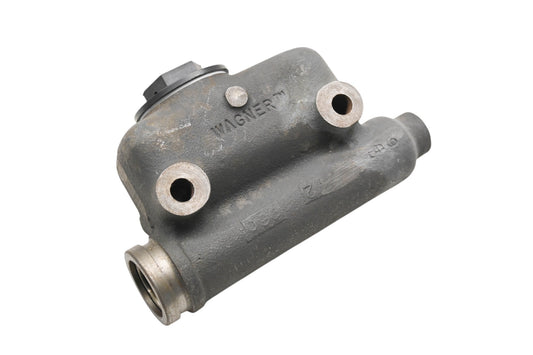 Wagner FD 8832, FD8832 Brake Master Cylinder NOS
