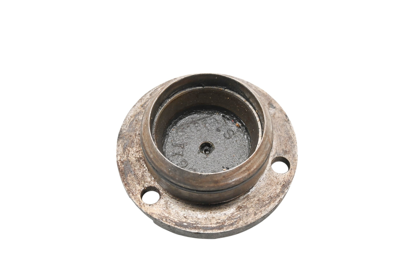 Aftermarket 369811, YT504224285 Bearing Cap